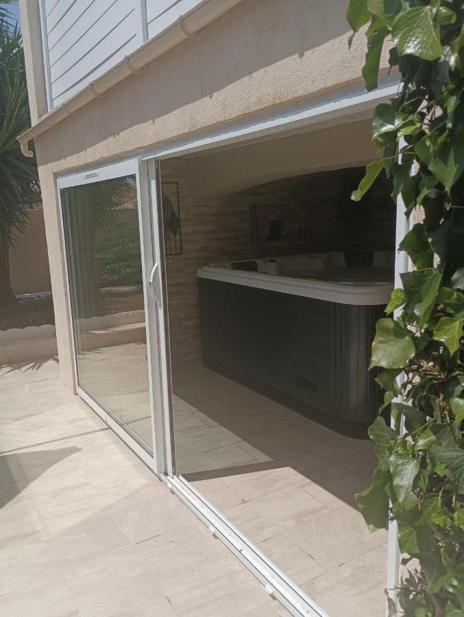Mimilou Mont St Loup Piscine Privee Appartement Agde Buitenkant foto